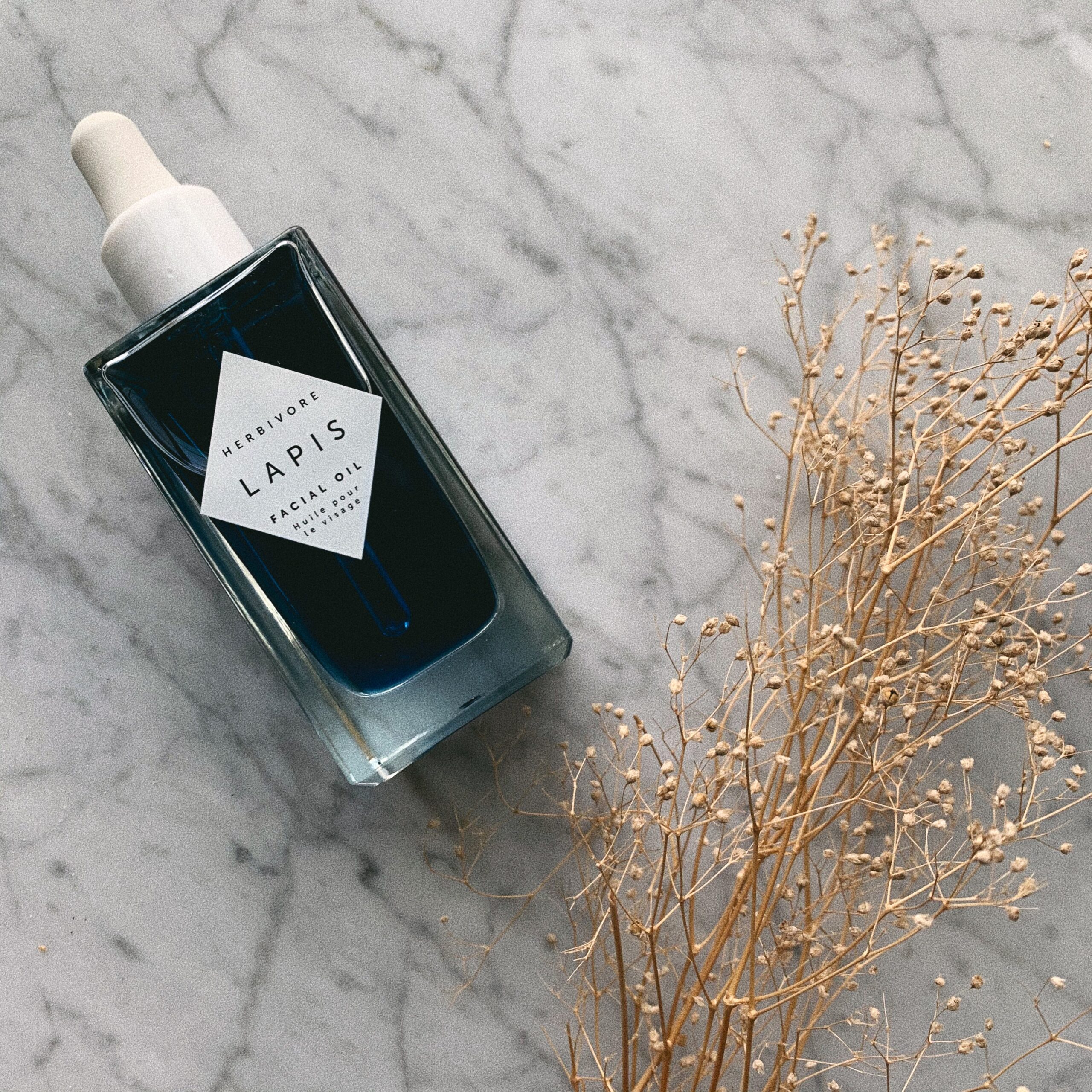 Review: Herbivore Lapis Blue Tansy Face Oil